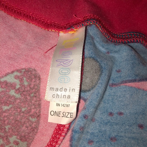 LulaRoe red floral leggings - Picture 5 of 8